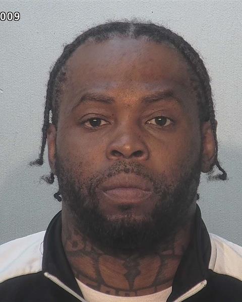 Photo of Darrius Holliness