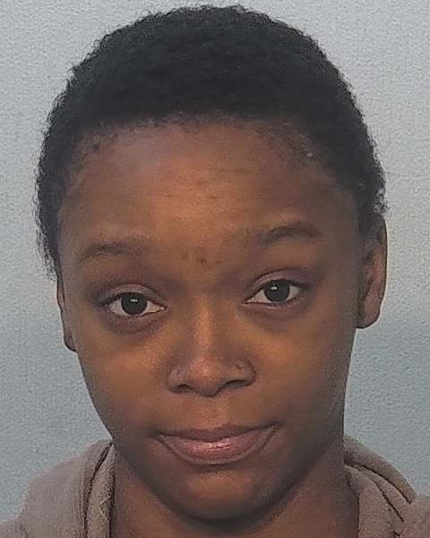 Photo of Shaniya Arnold