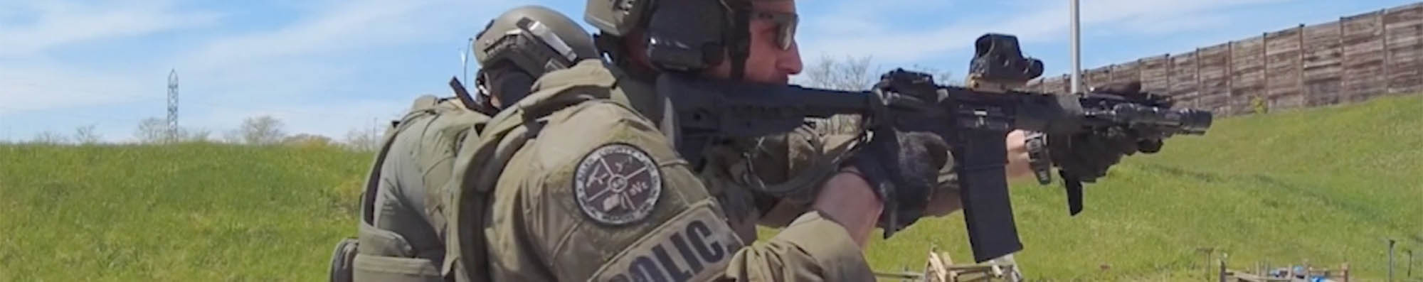 Police officer on shooting range